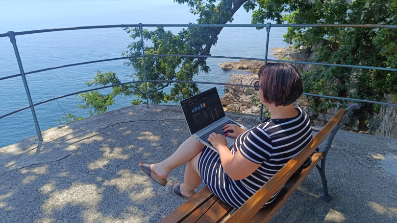 Virtualni asistent bez granica: zašto su fleksibilno radno vrijeme i rad s bilo koje lokacije najveće prednosti ovog zanimanja
